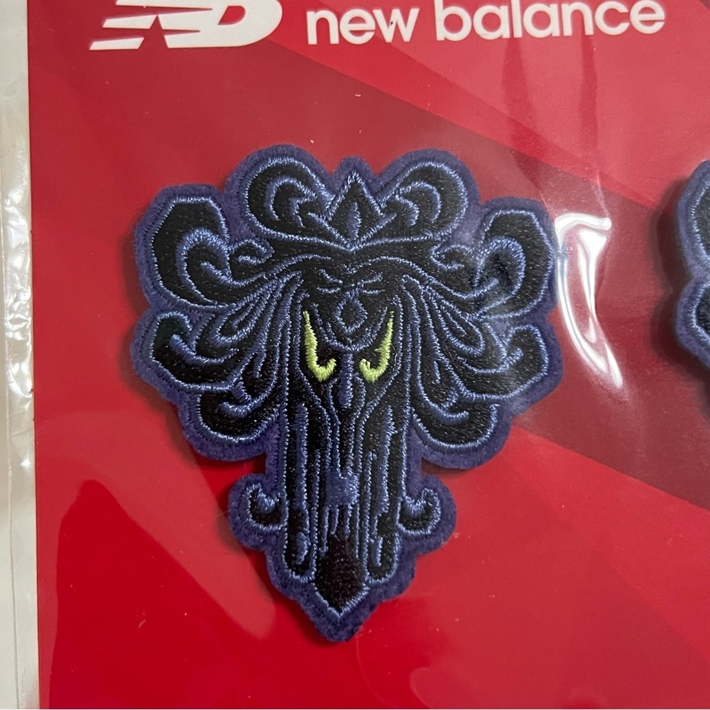 New Disney Haunted Mansion Wallpaper Shoelace Clip Ons Purple Black New Balance - Picture 12 of 12